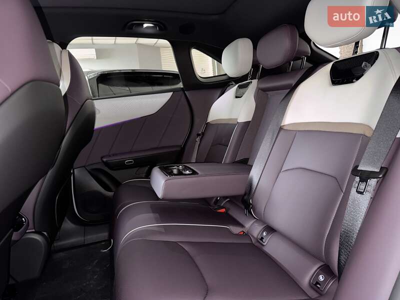 Внедорожник / Кроссовер Mazda EZ-60 2025 в Киеве