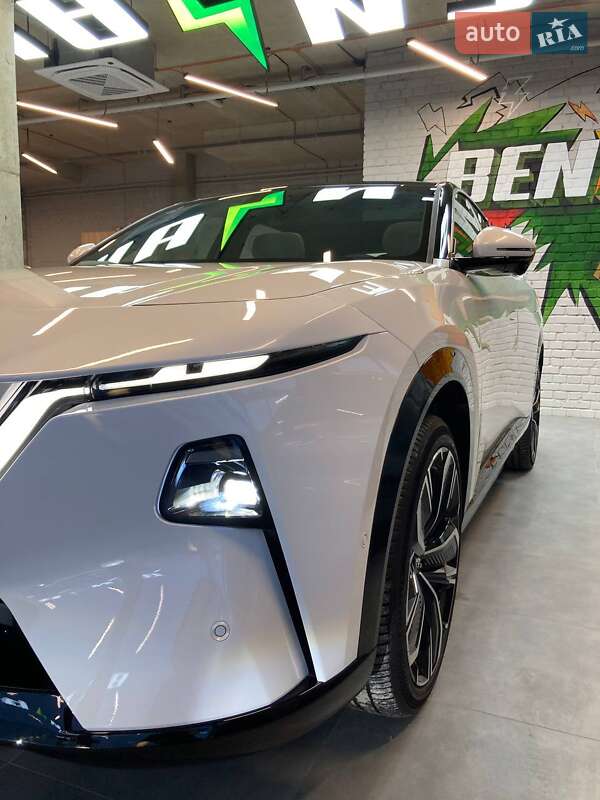 Внедорожник / Кроссовер Mazda EZ-60 2025 в Львове