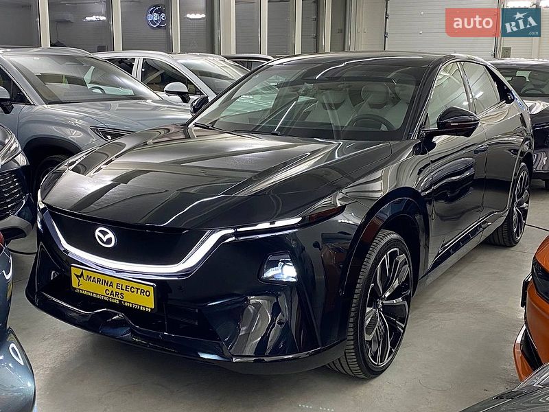 Внедорожник / Кроссовер Mazda EZ-60 2025 в Киеве