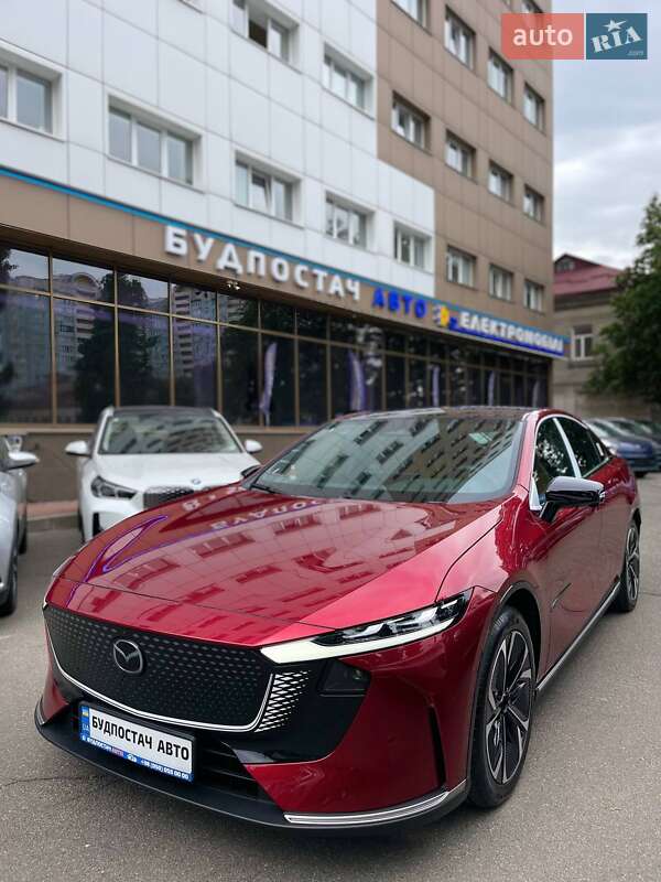 Седан Mazda EZ-6 2025 в 