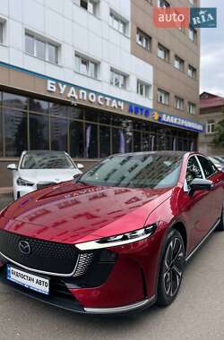 Седан Mazda EZ-6 2025 в 