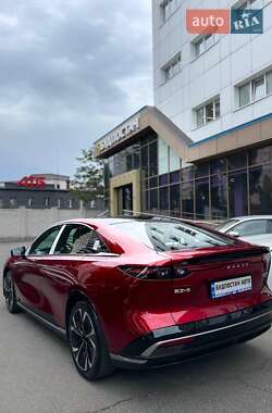 Седан Mazda EZ-6 2025 в 