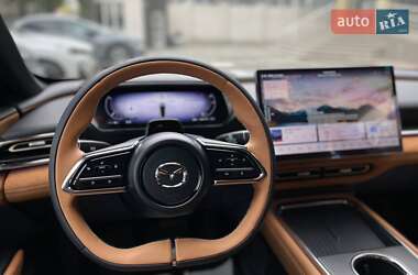 Седан Mazda EZ-6 2025 в 