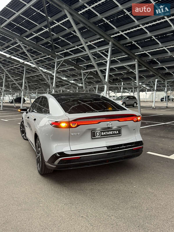 Седан Mazda EZ-6 2024 в Киеве