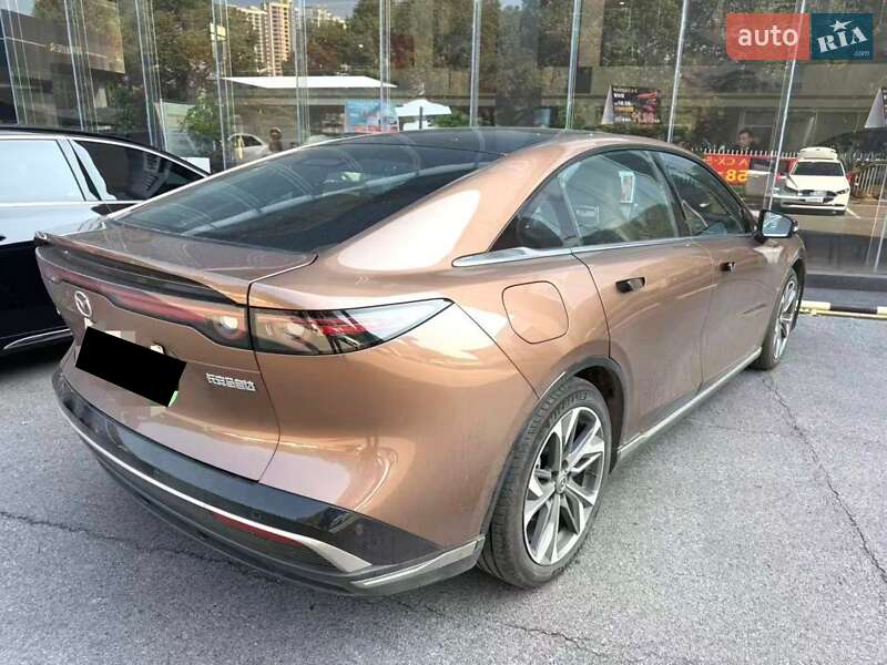 Седан Mazda EZ-6 2024 в Киеве