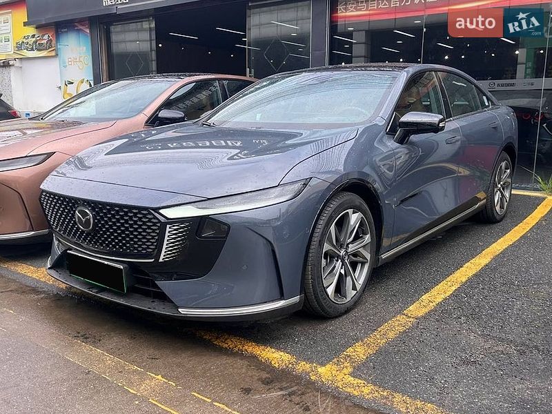 Mazda EZ-6 2024