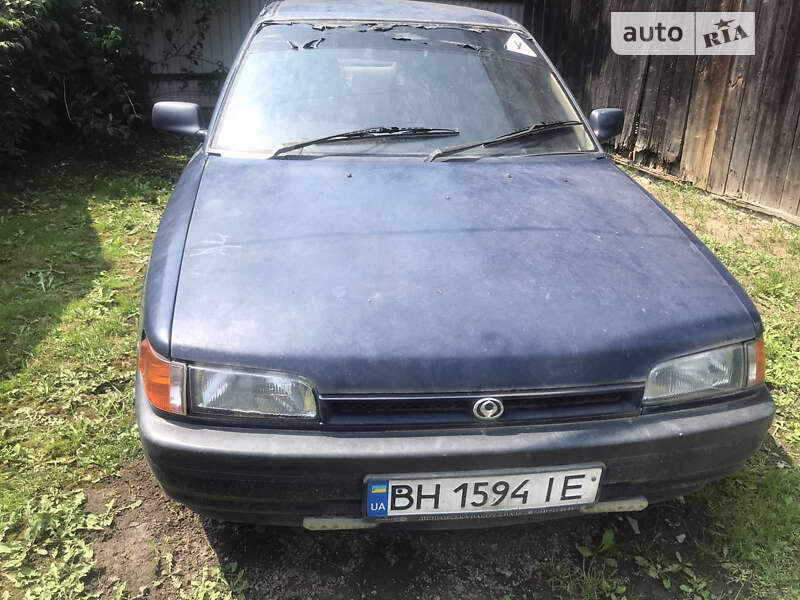 Седан Mazda Familia 1982 в Івано-Франківську фото 3 Седан Mazda Familia 1982 в Івано-Франківську