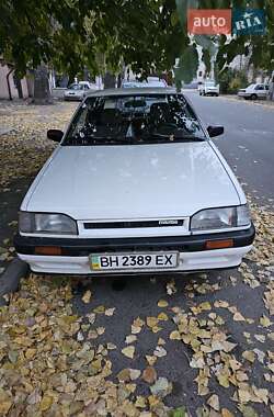 Хэтчбек Mazda Familia 1989 в Одессе