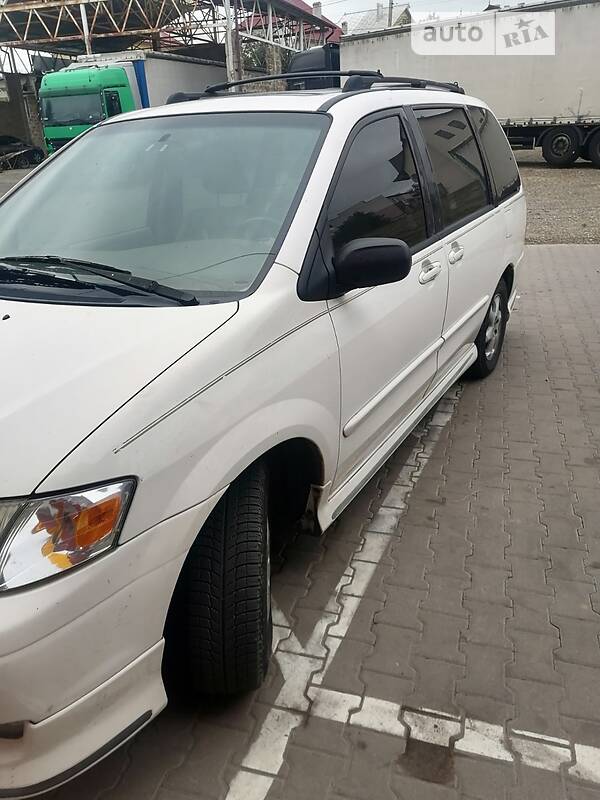 Минивэн Mazda MPV 2000 в Черновцах