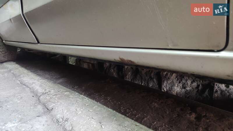 Минивэн Mazda MPV 2000 в Броварах