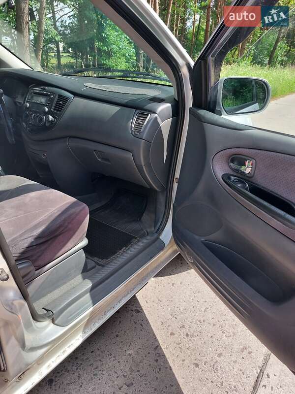 Минивэн Mazda MPV 2002 в Ковеле