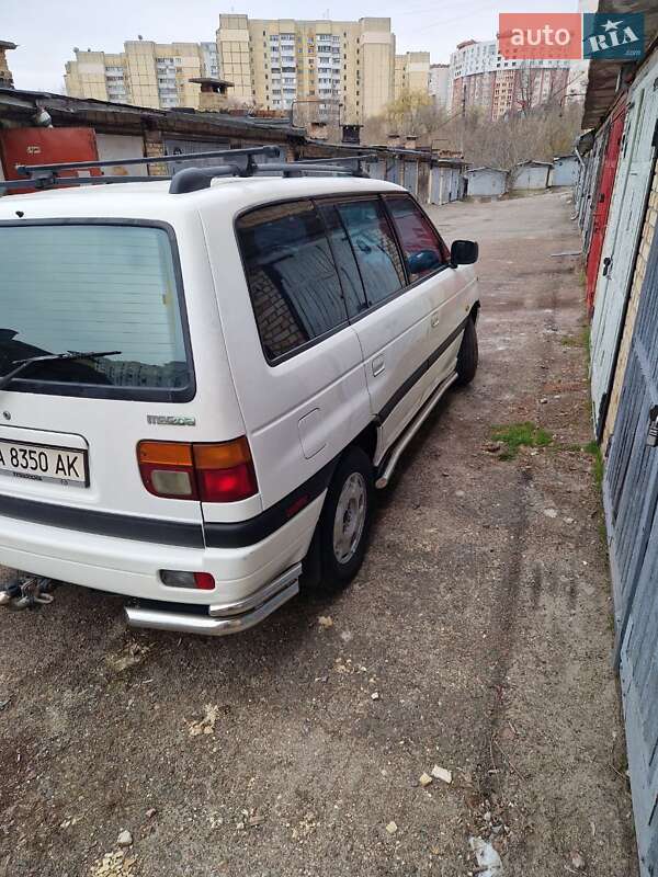 Минивэн Mazda MPV 1996 в Киеве
