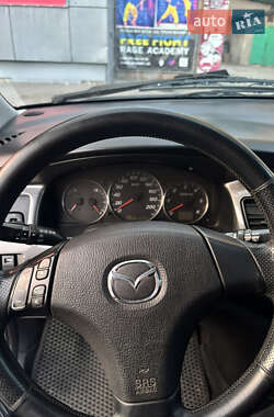 Минивэн Mazda MPV 2004 в 