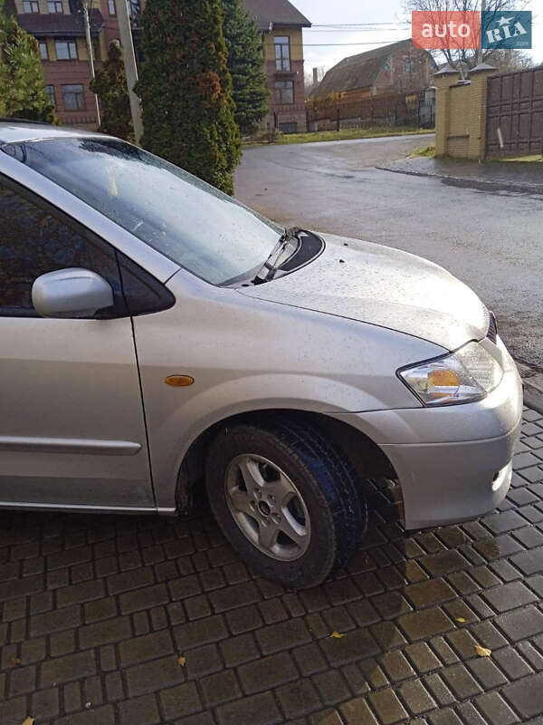 Мінівен Mazda MPV 2002 в Сумах
