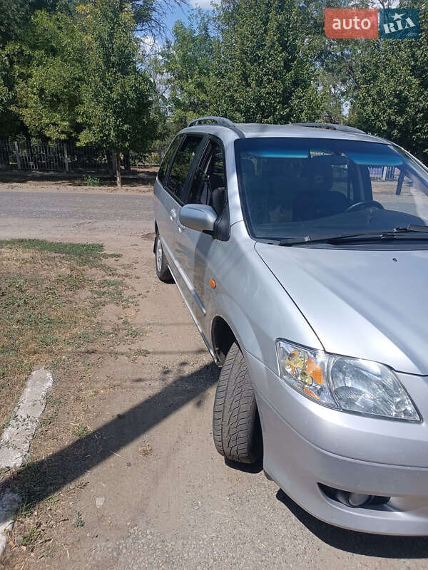 Мінівен Mazda MPV 2002 в Сумах