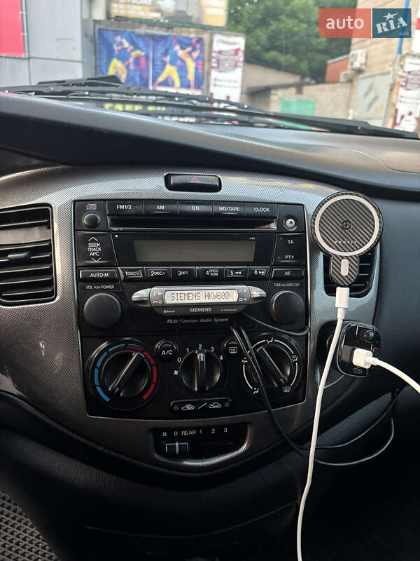 Минивэн Mazda MPV 2004 в Запорожье