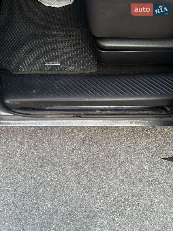 Минивэн Mazda MPV 2004 в Запорожье