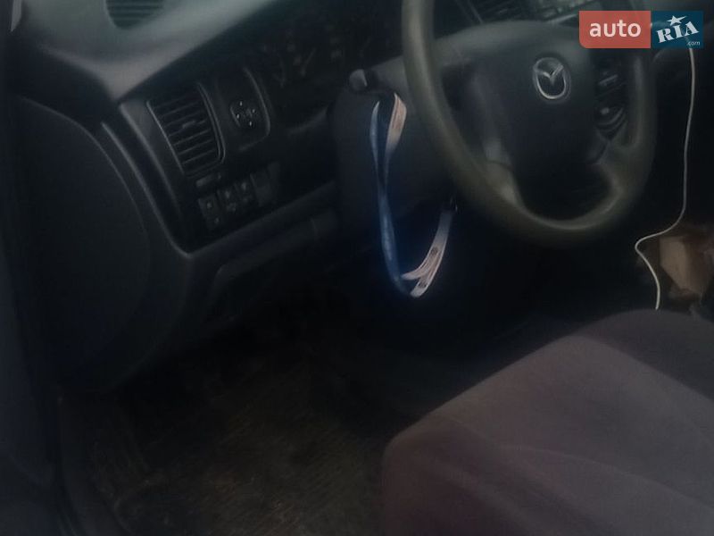 Мінівен Mazda MPV 2002 в Хмельницькому