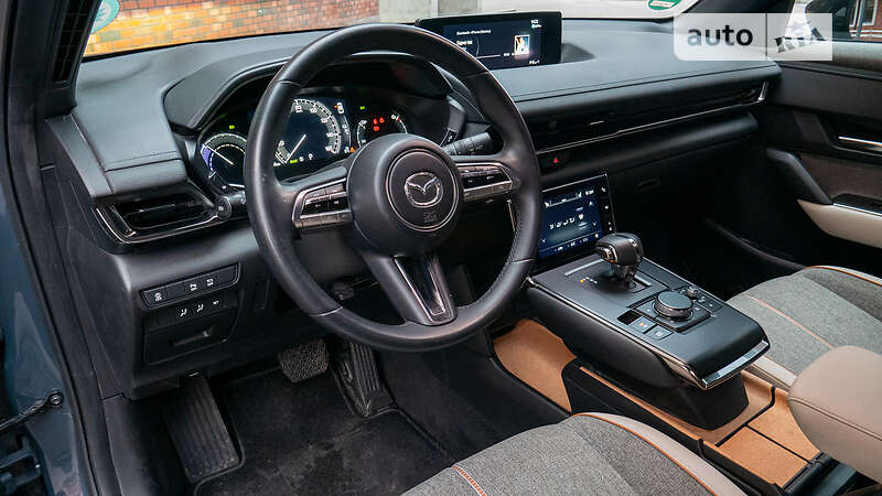 Позашляховик / Кросовер Mazda MX-30 2020 в Києві