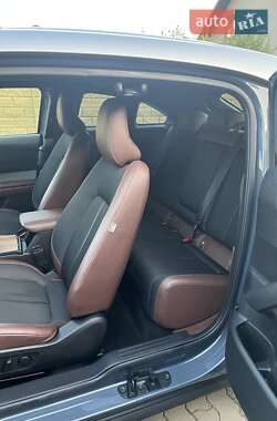 Внедорожник / Кроссовер Mazda MX-30 2020 в Владимире
