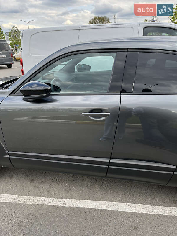 Внедорожник / Кроссовер Mazda MX-30 2020 в Киеве