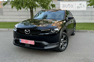 Внедорожник / Кроссовер Mazda MX-30 2020 в Киеве