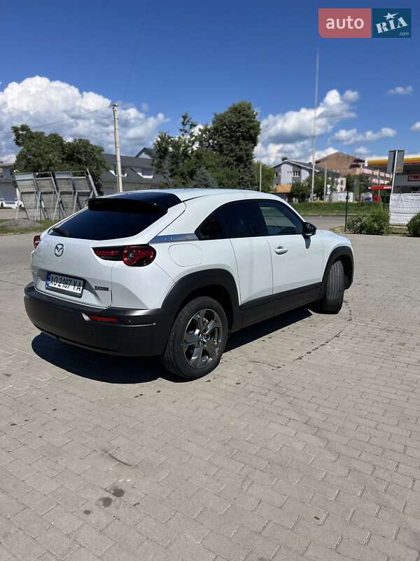 Внедорожник / Кроссовер Mazda MX-30 2021 в Мукачево