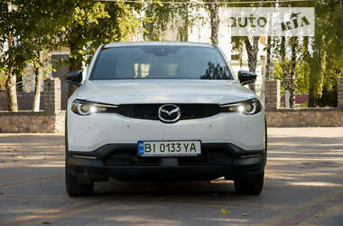 Позашляховик / Кросовер Mazda MX-30 2020 в Києві