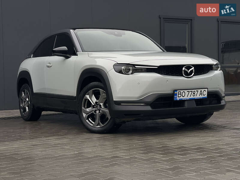 Внедорожник / Кроссовер Mazda MX-30 2020 в Тернополе