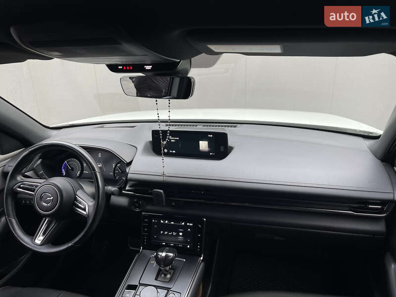 Внедорожник / Кроссовер Mazda MX-30 2020 в Тернополе