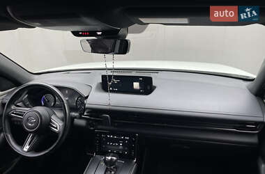 Внедорожник / Кроссовер Mazda MX-30 2020 в 