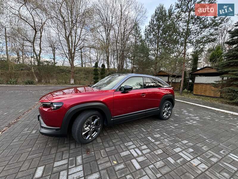 Внедорожник / Кроссовер Mazda MX-30 2021 в Дрогобыче