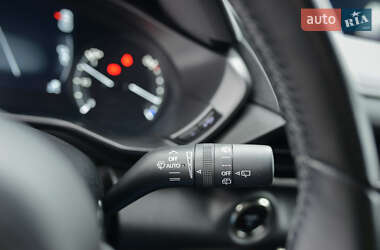Внедорожник / Кроссовер Mazda MX-30 2024 в 