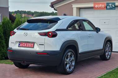 Внедорожник / Кроссовер Mazda MX-30 2020 в Черновцах