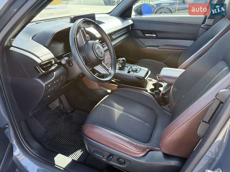 Внедорожник / Кроссовер Mazda MX-30 2020 в Виннице