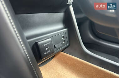 Внедорожник / Кроссовер Mazda MX-30 2020 в 