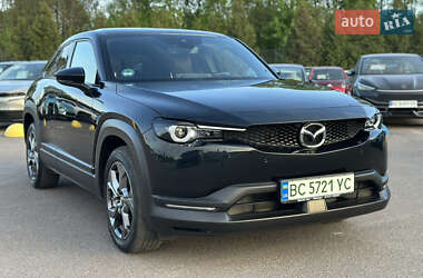 Внедорожник / Кроссовер Mazda MX-30 2021 в 