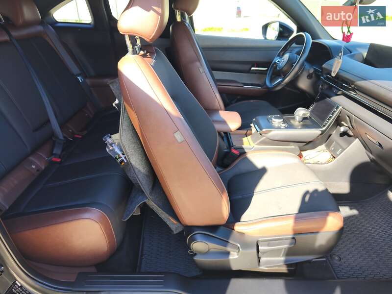 Позашляховик / Кросовер Mazda MX-30 2020 в Ужгороді фото 11 Позашляховик / Кросовер Mazda MX-30 2020 в Ужгороді