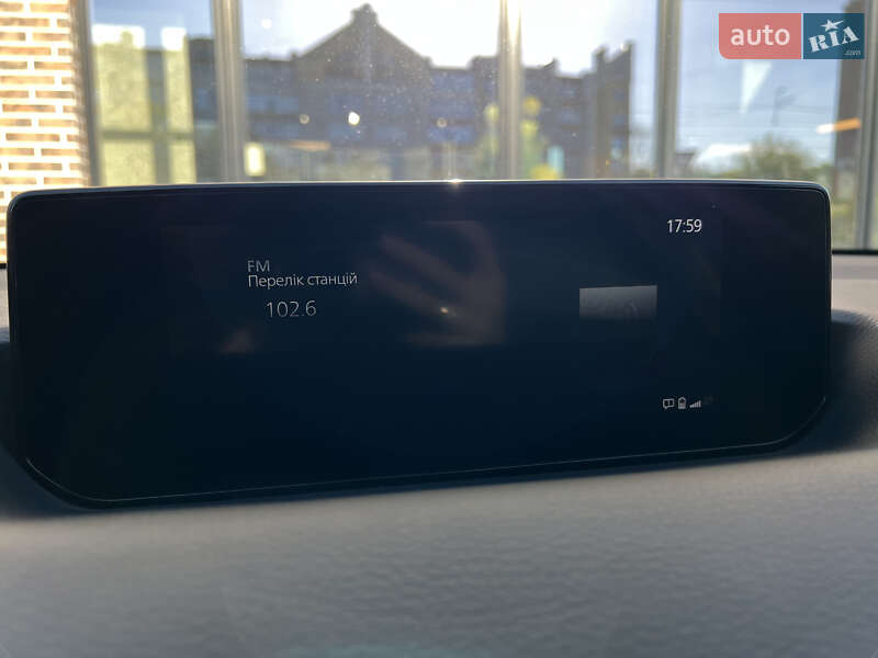 Внедорожник / Кроссовер Mazda MX-30 2020 в Ивано-Франковске
