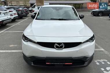 Внедорожник / Кроссовер Mazda MX-30 2020 в Киеве