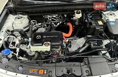 Внедорожник / Кроссовер Mazda MX-30 2020 в 