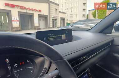 Позашляховик / Кросовер Mazda MX-30 2020 в 