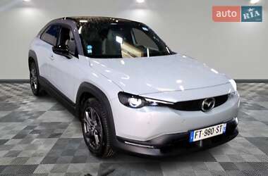Позашляховик / Кросовер Mazda MX-30 2020 в 