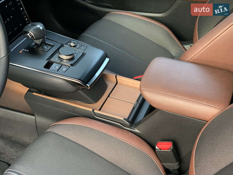 Позашляховик / Кросовер Mazda MX-30 2020 в Рівному