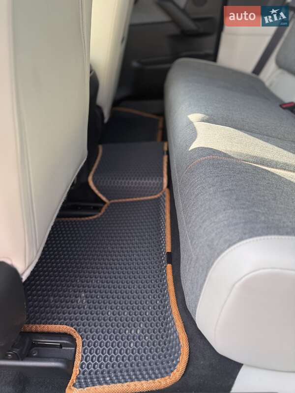 Внедорожник / Кроссовер Mazda MX-30 2020 в Сарнах