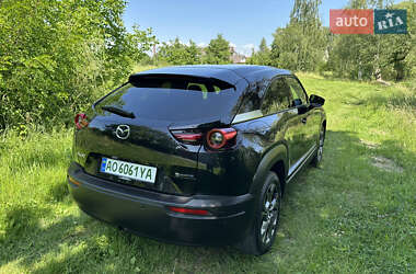 Внедорожник / Кроссовер Mazda MX-30 2023 в 
