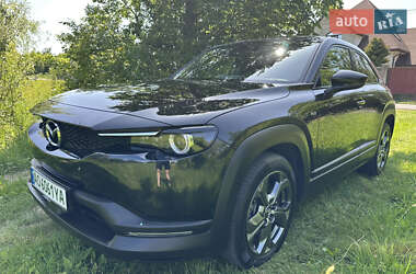 Внедорожник / Кроссовер Mazda MX-30 2023 в 