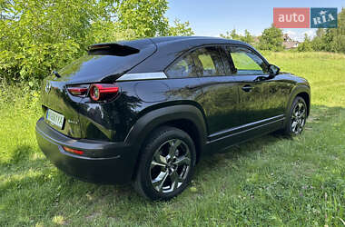 Внедорожник / Кроссовер Mazda MX-30 2023 в 