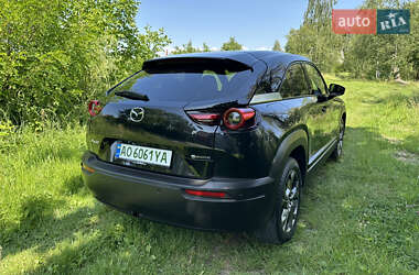 Внедорожник / Кроссовер Mazda MX-30 2023 в 