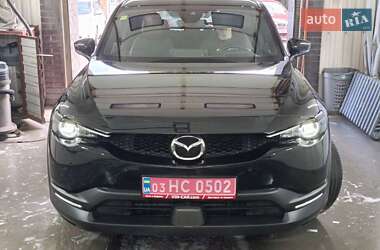Внедорожник / Кроссовер Mazda MX-30 2020 в 